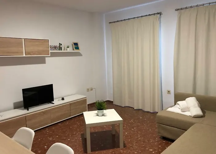Nueva 13 * Ronda